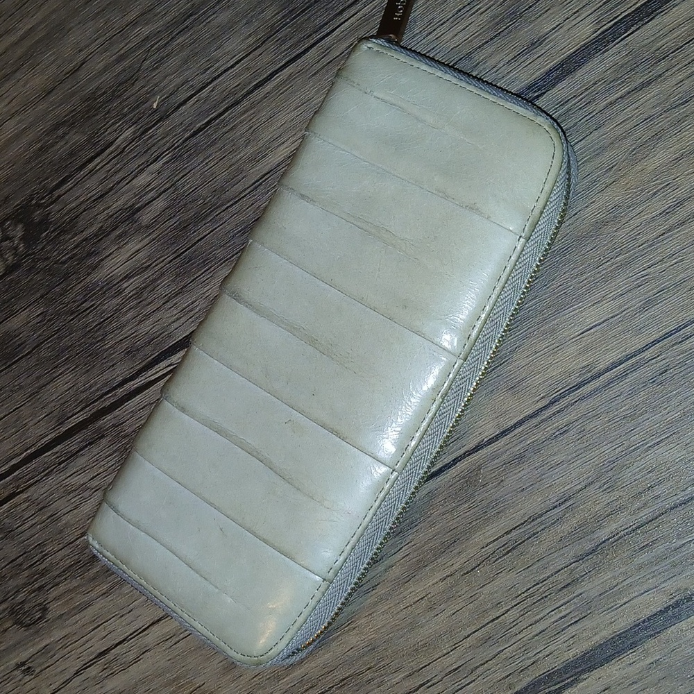 Hobo Adeline Wallet Faded Green 💚 Beautiful!